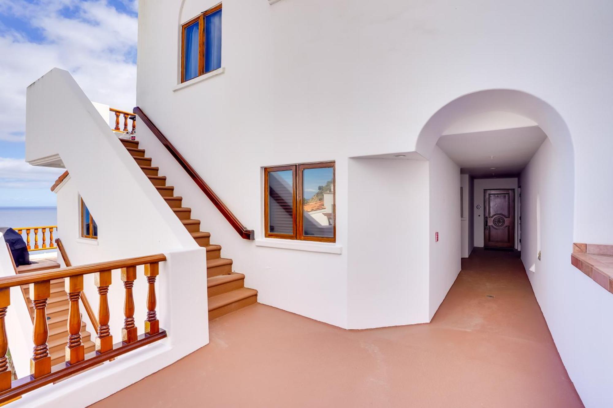 Bright Catalina Island Condo With Ocean Views! Avalon Buitenkant foto
