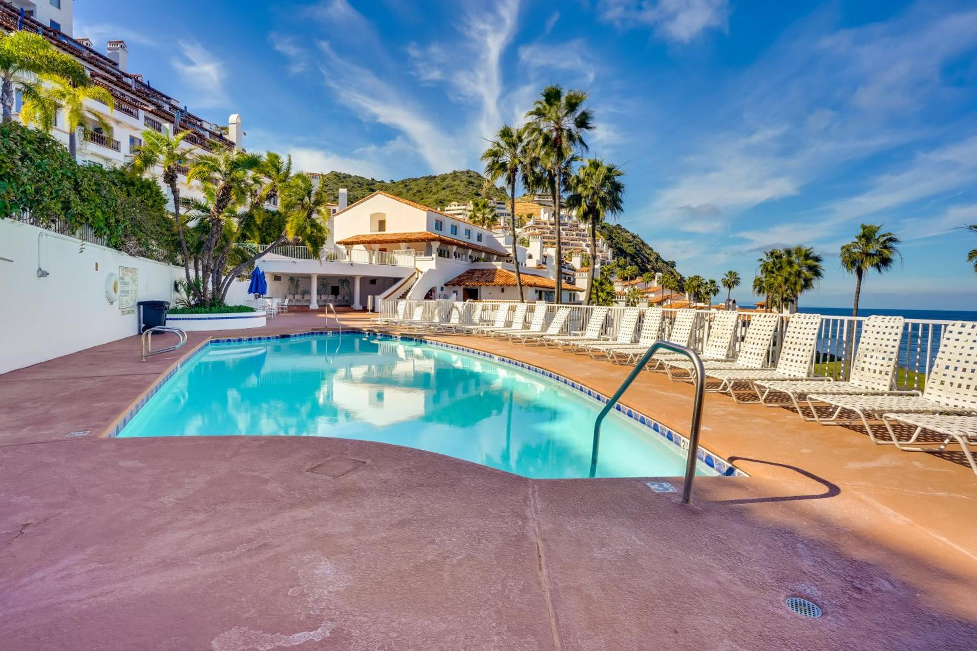 Bright Catalina Island Condo With Ocean Views! Avalon Buitenkant foto